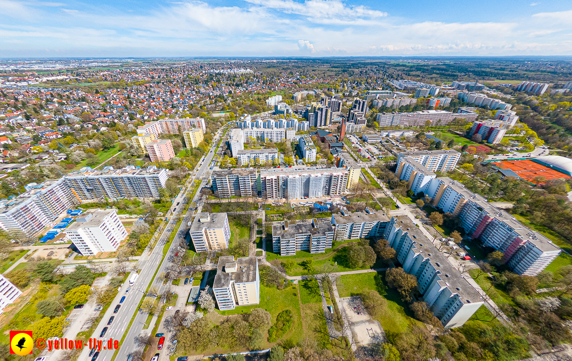 21.04.2023 - Marx-Zentrum und Umgebunbg in Neuperlach